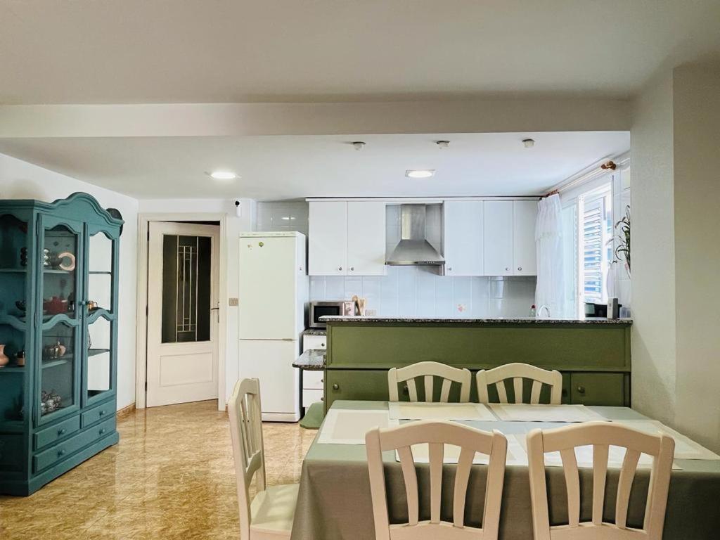 Beachfront Apartment With A Private Garden On The Ground Floor Moncófar Exterior foto